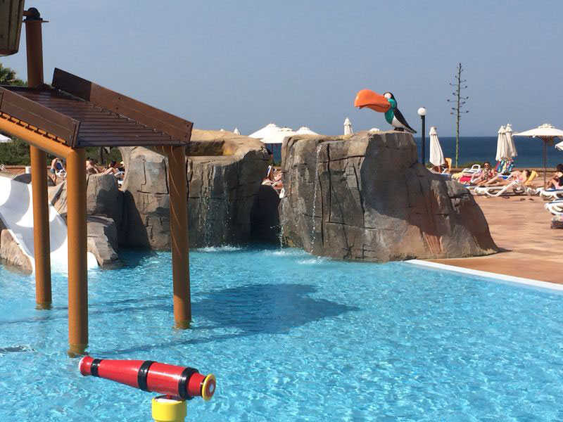 Savia proyectos parque acuático tucán piscina Intertur Miami Ibiza